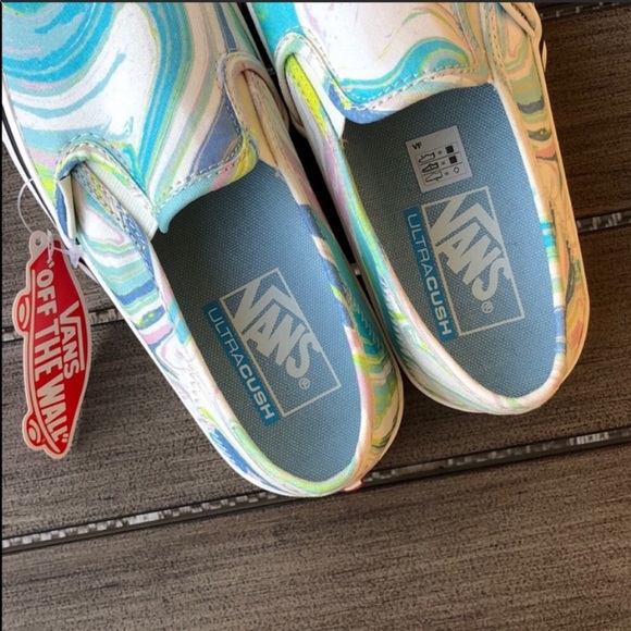 🌴🔆VANS- TIE DYE SLIP ON’S ULTRA CUSH🔆🌴 - Picture 5 of 9
